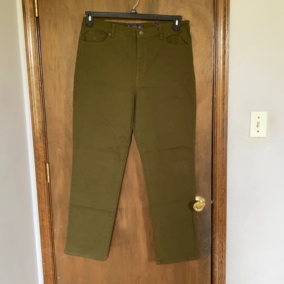 Gloria Vanderbilt Amanda juniper olive original slimming jean size 16 18 - Picture 3 of 17